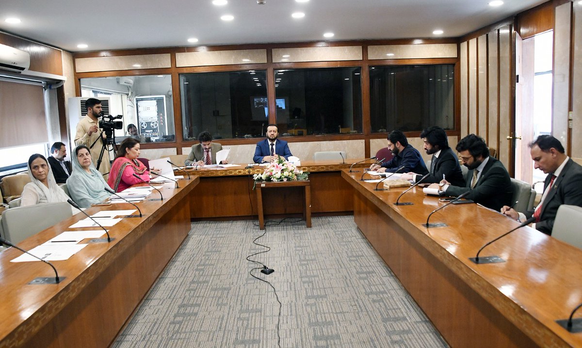 Committees of NA tweet media