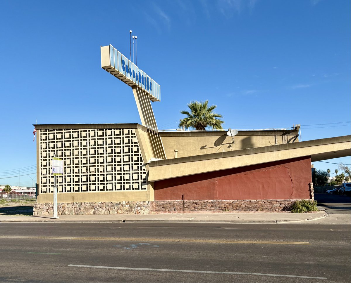 Midwest Modern tweet media