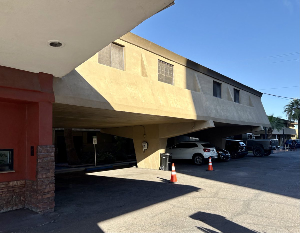 Midwest Modern tweet media