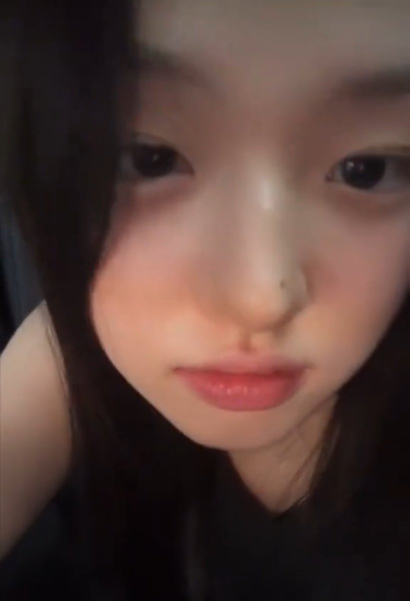 ms. kitty tweet media