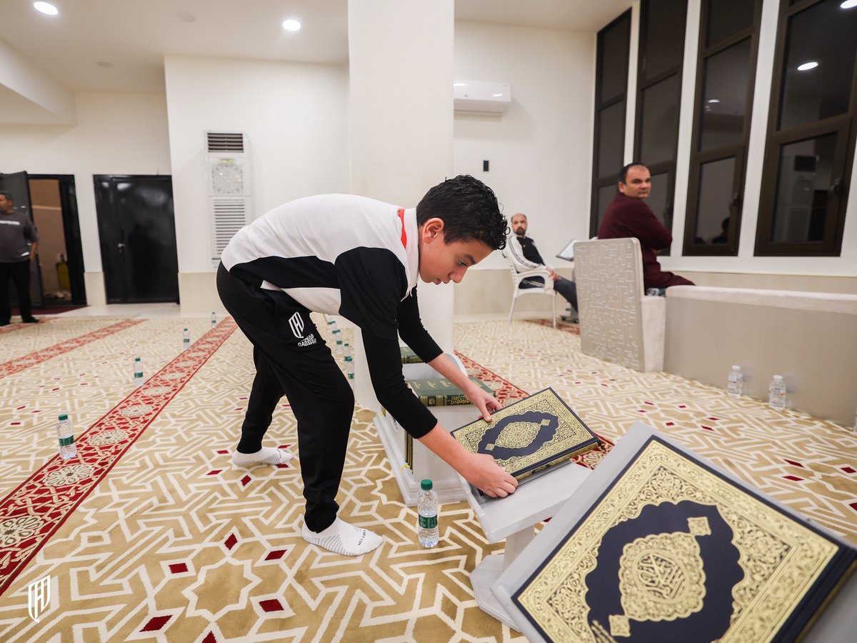 AlqadsiahFuture's tweet photo. من ملاعبنا .. لخدمة بيوت الله ❤️
مبادرة من لاعبين الفئات السنية لتنظيم المساجد وترتيب المصاحف 👏🏻

#القادسية https://t.co/ekrdLka5px