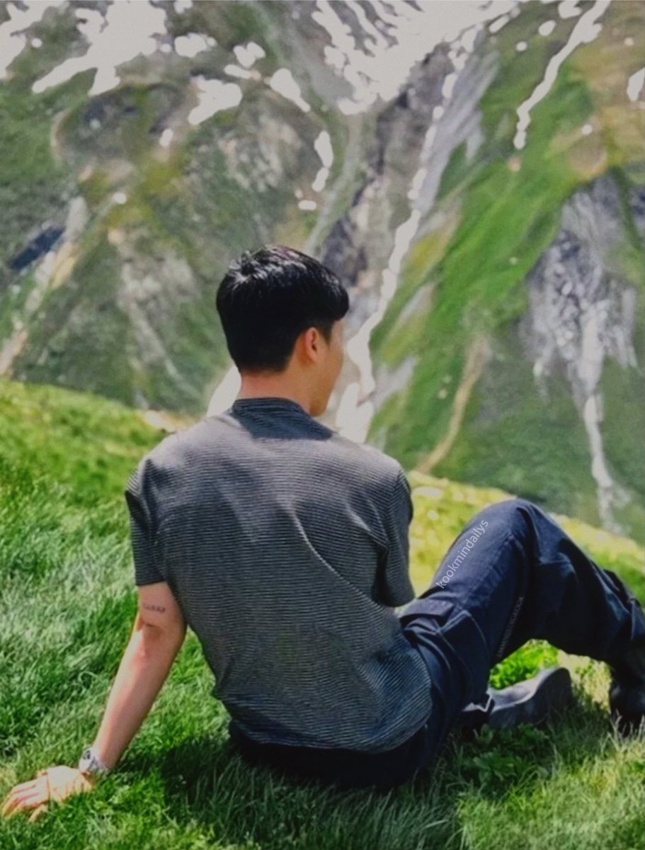 by JM 📸                                            by JK 📸