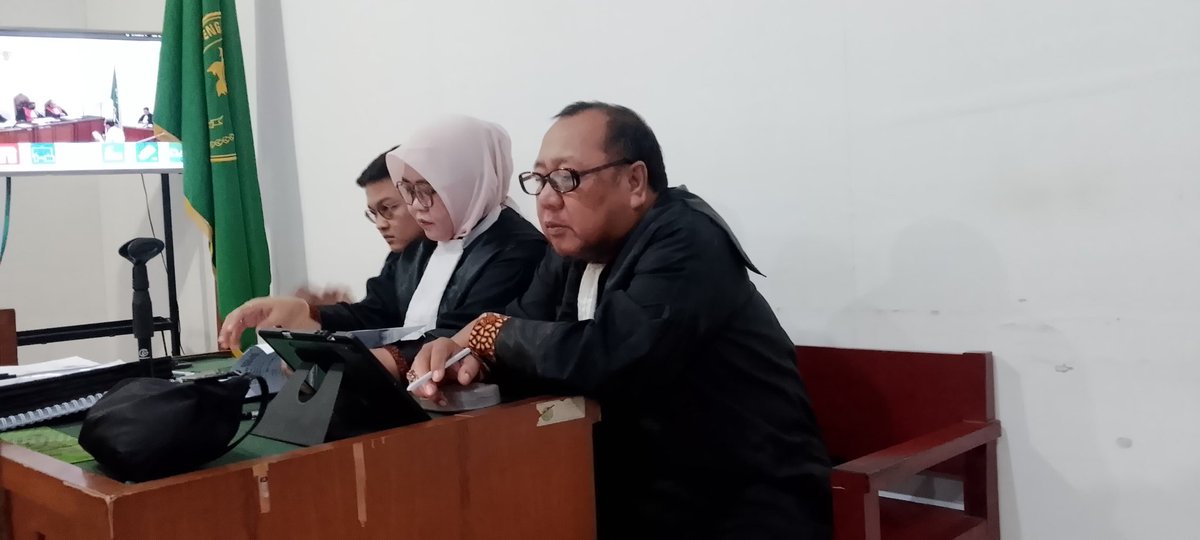Jauhari821970's tweet photo. Soroti Replik JPU ada Kekeliruan, Tim Penasehat Hukum Raimar Ungkap Tuntutan Tidak Mendasar https://t.co/3dLVEXpmFD https://t.co/E0kF0ktxbA