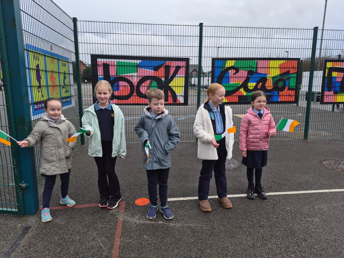 Holy Family Junior School tweet media