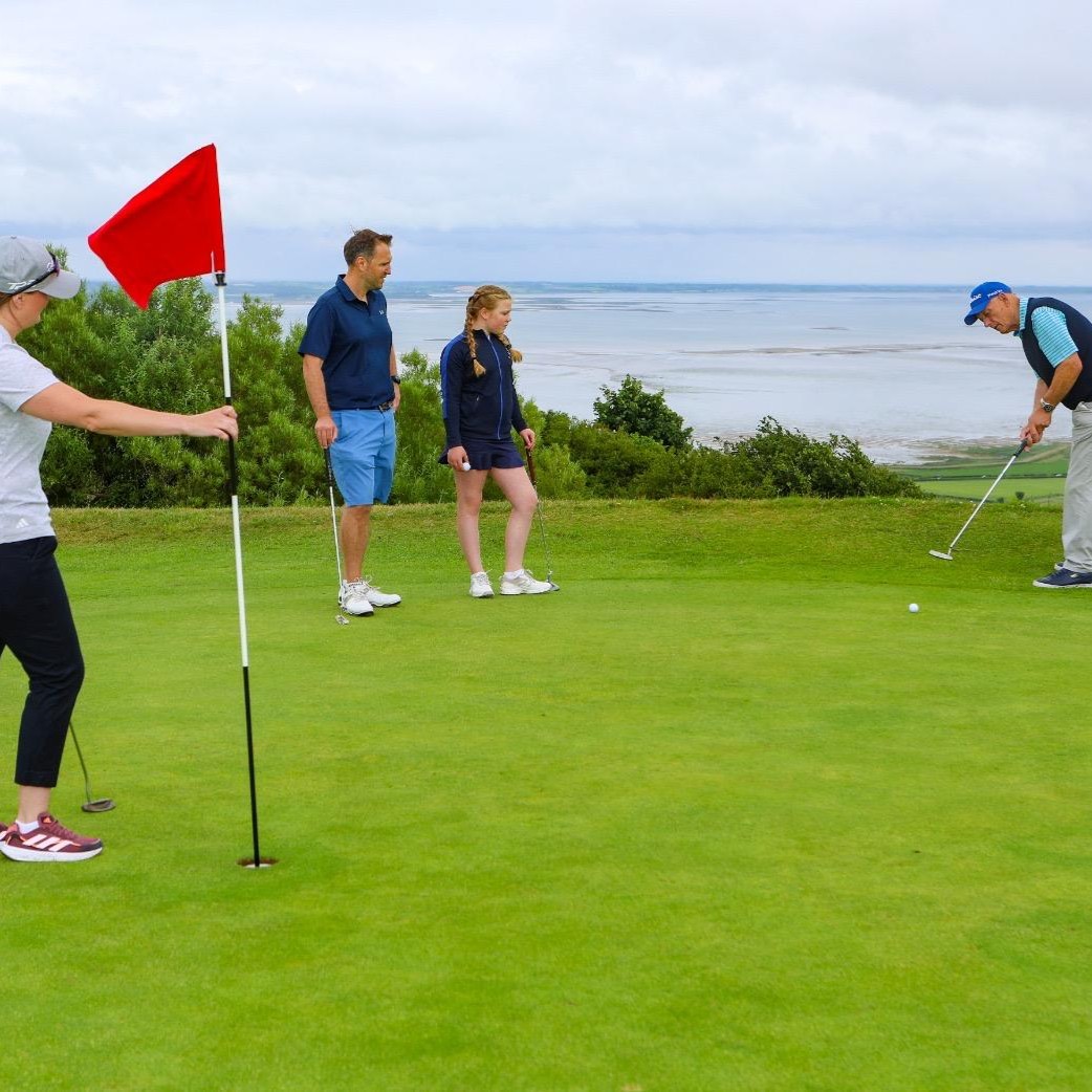GolfNowUKI's tweet photo. March on to the course this month. Find tee times near and far with GolfNow. Download the app or visit https://t.co/dH51QyqDpg today! Go Play. https://t.co/JedHO57ErP