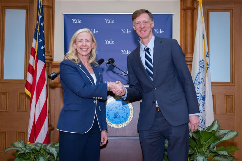 Yale University tweet media