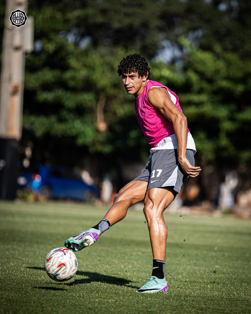 Club Olimpia tweet media