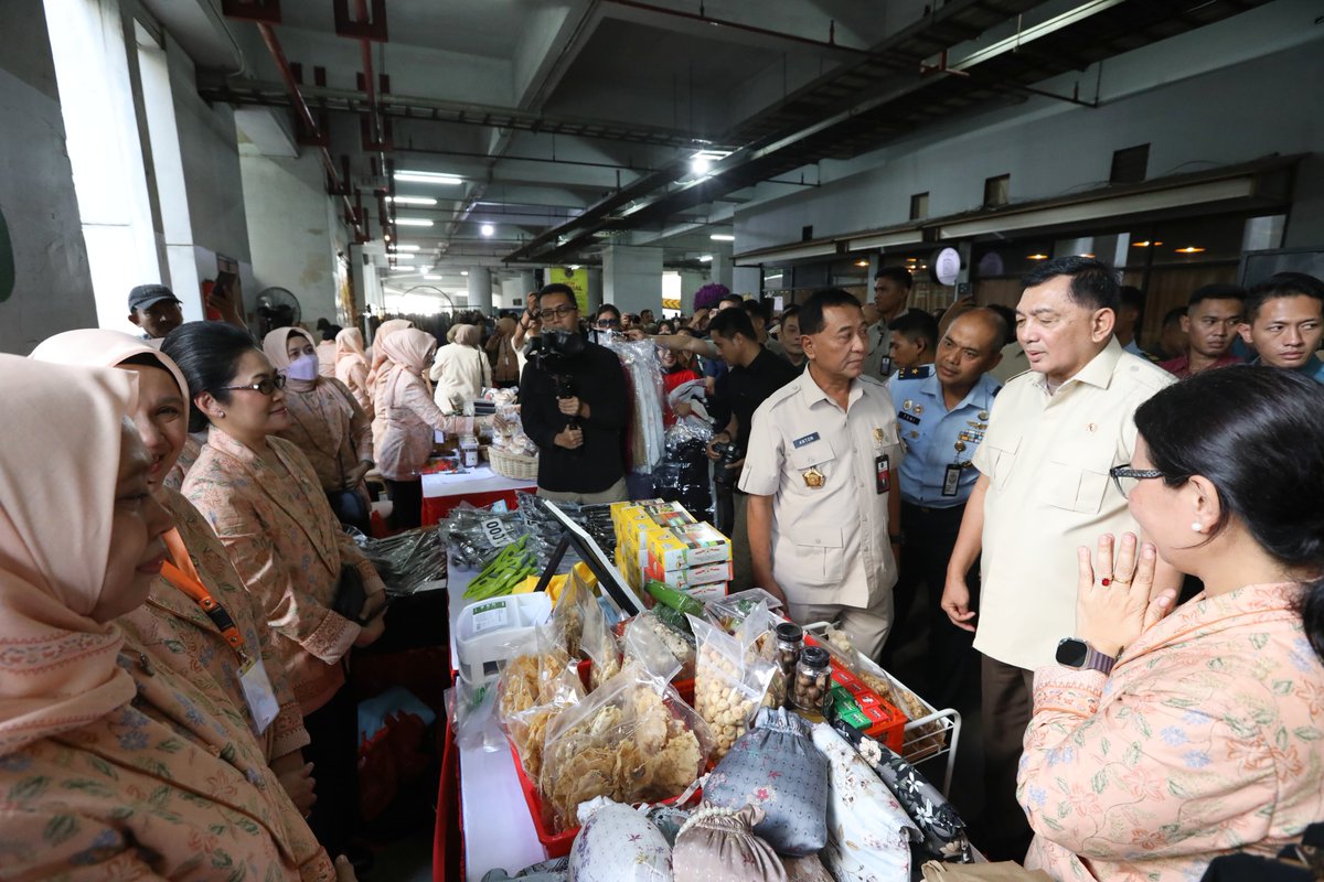 Unhan RI tweet media