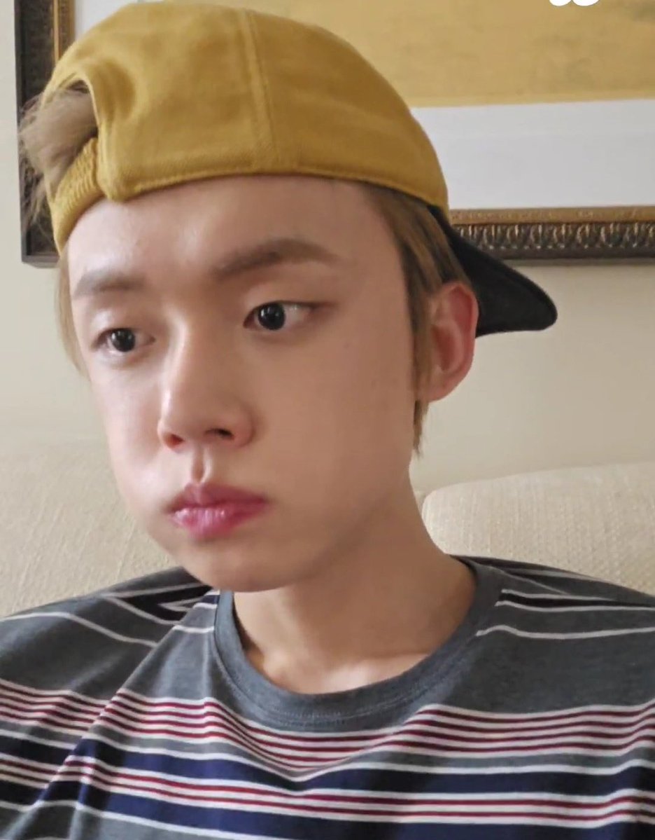 mind you this is the same person like two hours apart