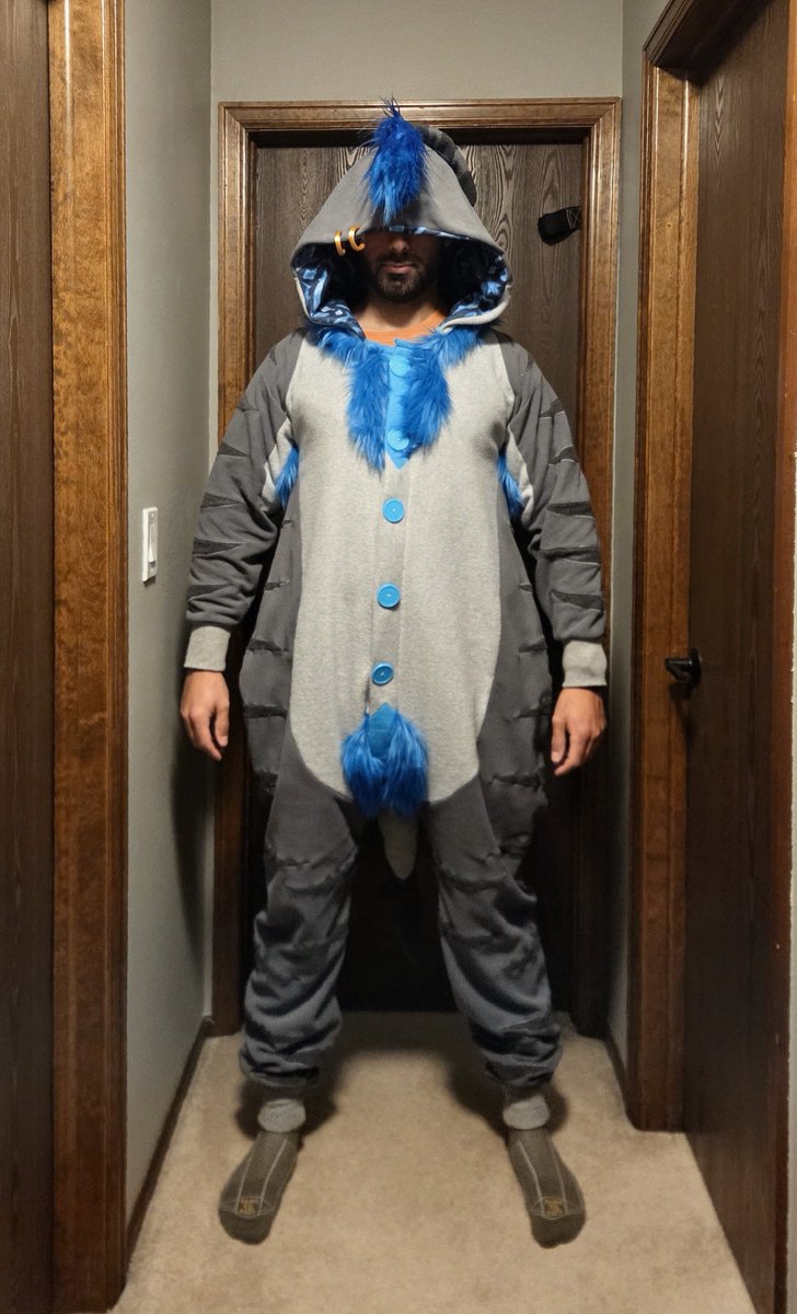 Dizzigner Club tweet media