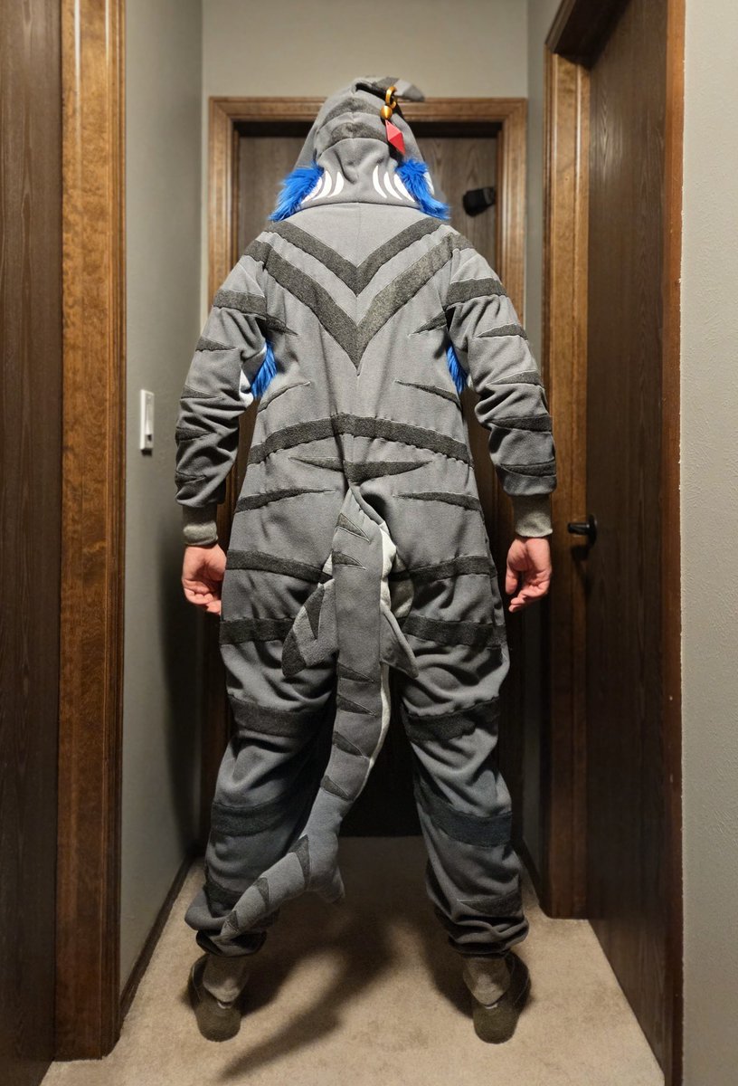 Dizzigner Club tweet media