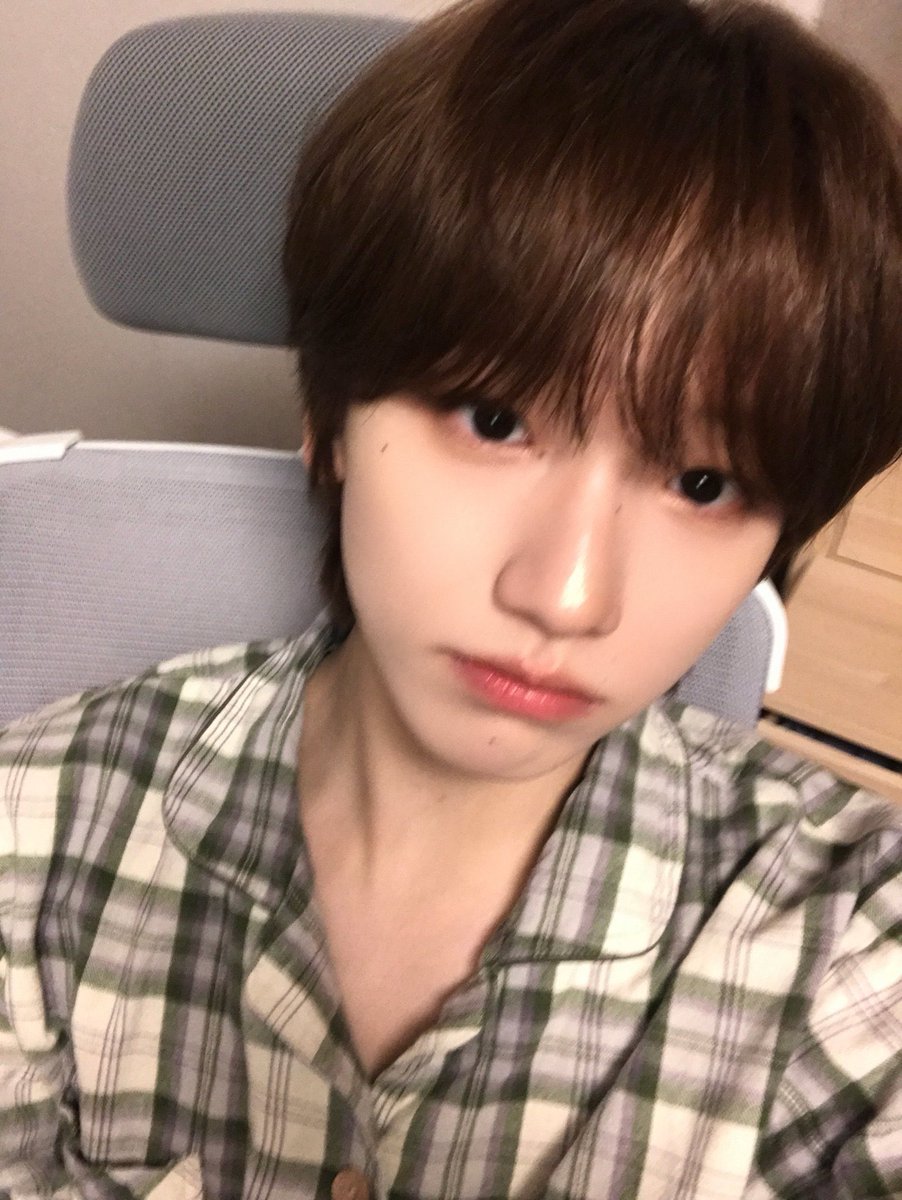벅벅.. tweet media