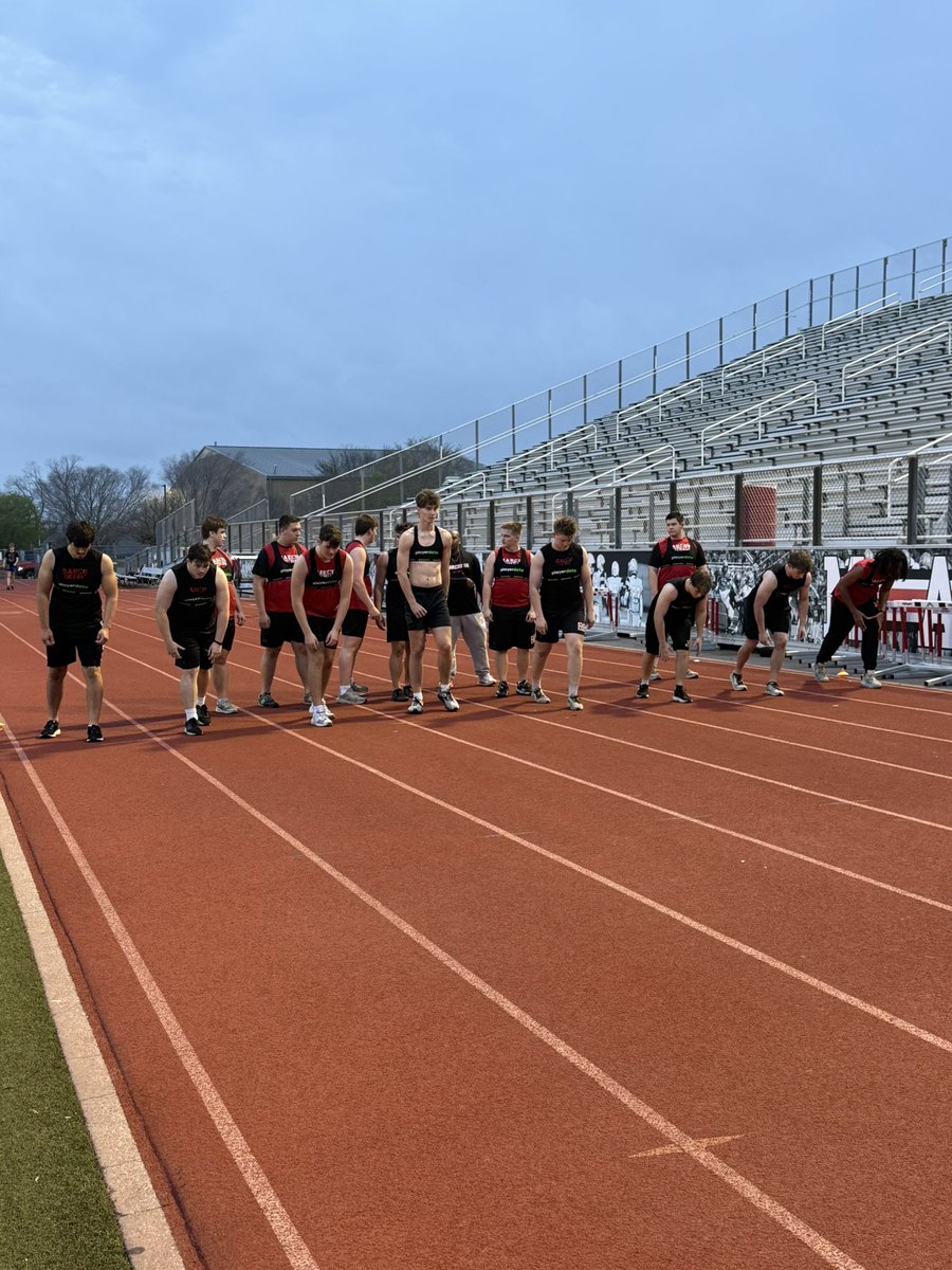 Ethan Barr tweet media