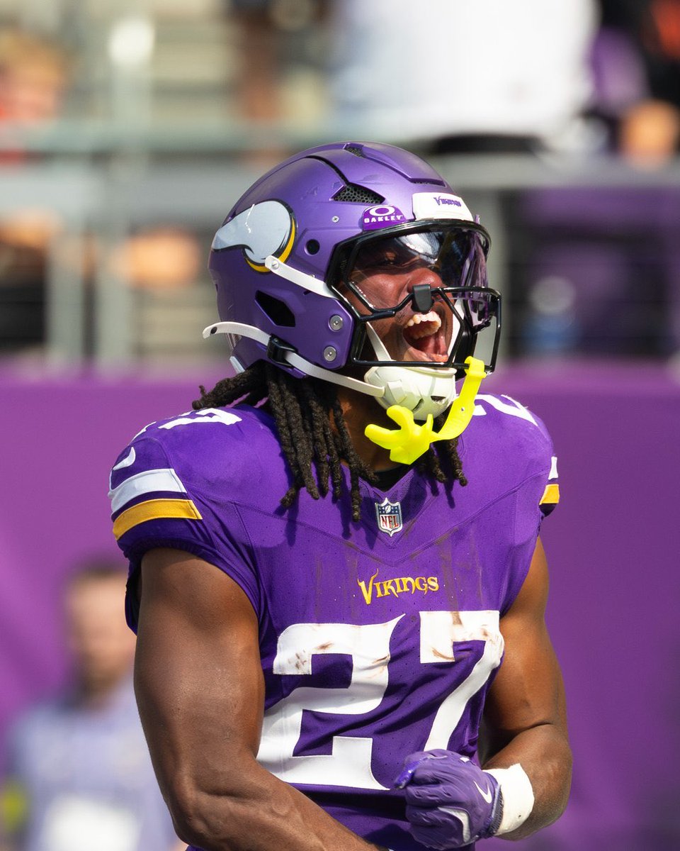 VikingzFanPage tweet media