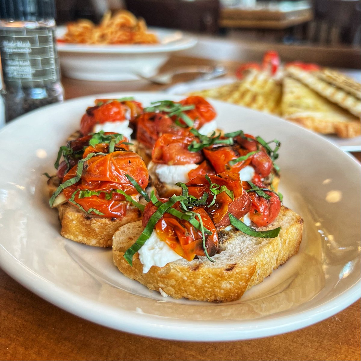 Quartino Chicago tweet media