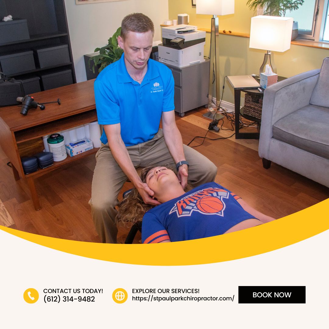 adjusttodaymn's tweet photo. Limited movement can affect more than posture, which is why our neck pain treatment centers on flexibility and relief support. We take time to understand patterns before moving forward. Call us today.
#NeckPainTreatment
https://t.co/Uagnx72BN0 https://t.co/00YjK1wngy