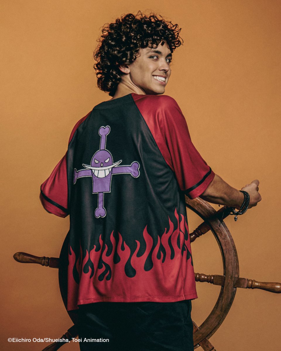 Hot Topic tweet media