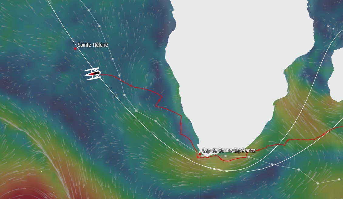 UltimBoat's tweet image. #Ultime #Ultim #TourduMondeàlEnvers 

Cap à l'Ouest pour Guirec Soudée et son trimaran MACSF sur l'Atlantique Sud, dans de petits airs. Le trimaran progresse à 9 noeuds au dernier relevé.