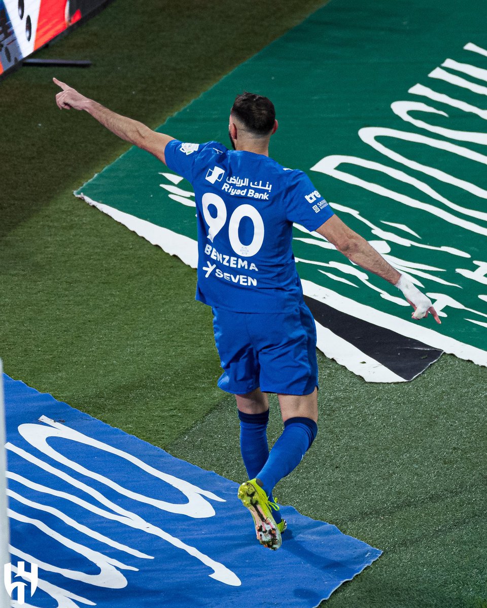 منصور tweet media