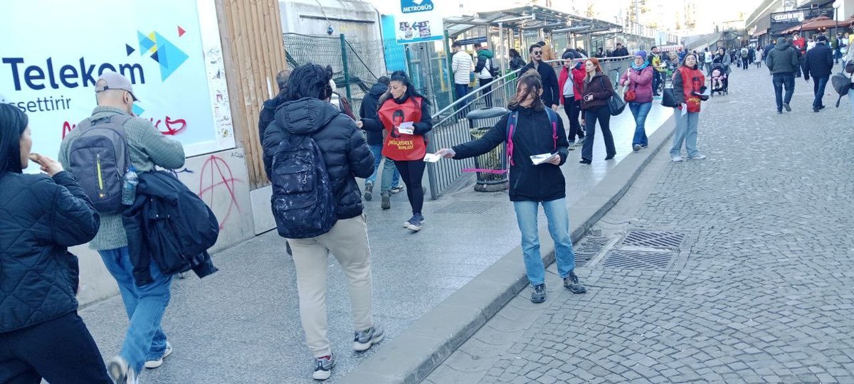 📍 Söğütlüçeşme

"Emperyalist Savaş Hayır!" diyerek NATO ve Emperyalist Savaş Karşı Birlik ile bildiri dağıtımı gerçekleştirdik. Tüm halkımızı 15 Mart'ta emperyalist saldırganlığa karşı ABD Konsolosluğu önüne çağırıyoruz.