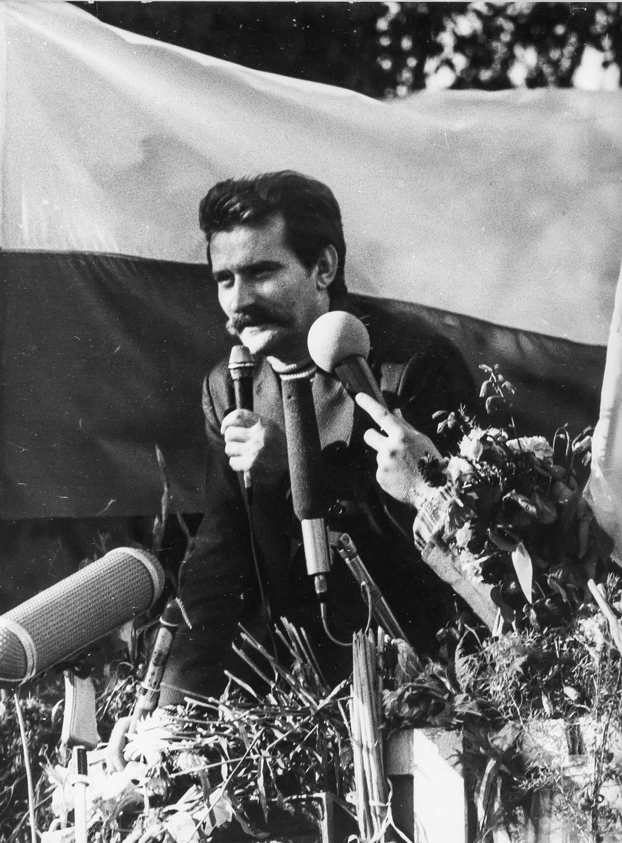 Jarosław Wałęsa tweet media