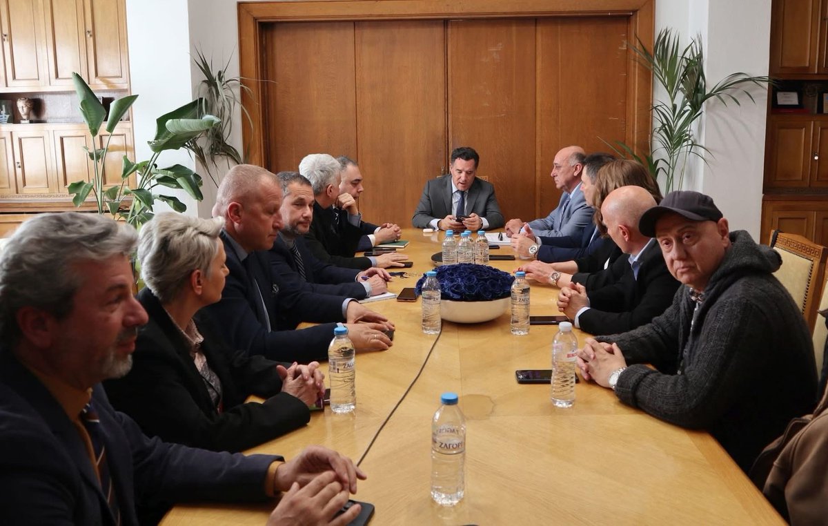 pasyno_gr's tweet photo. ΠΑ.ΣΥ.Ν.Ο. – Ε.Σ.Υ.: Η ολική αναδιάρθρωση του νοσηλευτικού επαγγέλματος στο επίκεντρο της συνάντησης με τον Υπουργό Υγείας
https://t.co/8ZzbS1EBlK https://t.co/lYqnFGDS6H