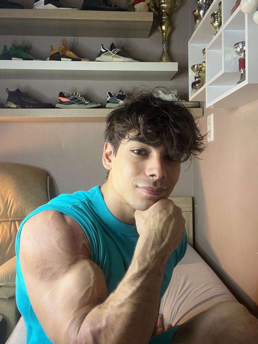 Ripped bruno tweet media