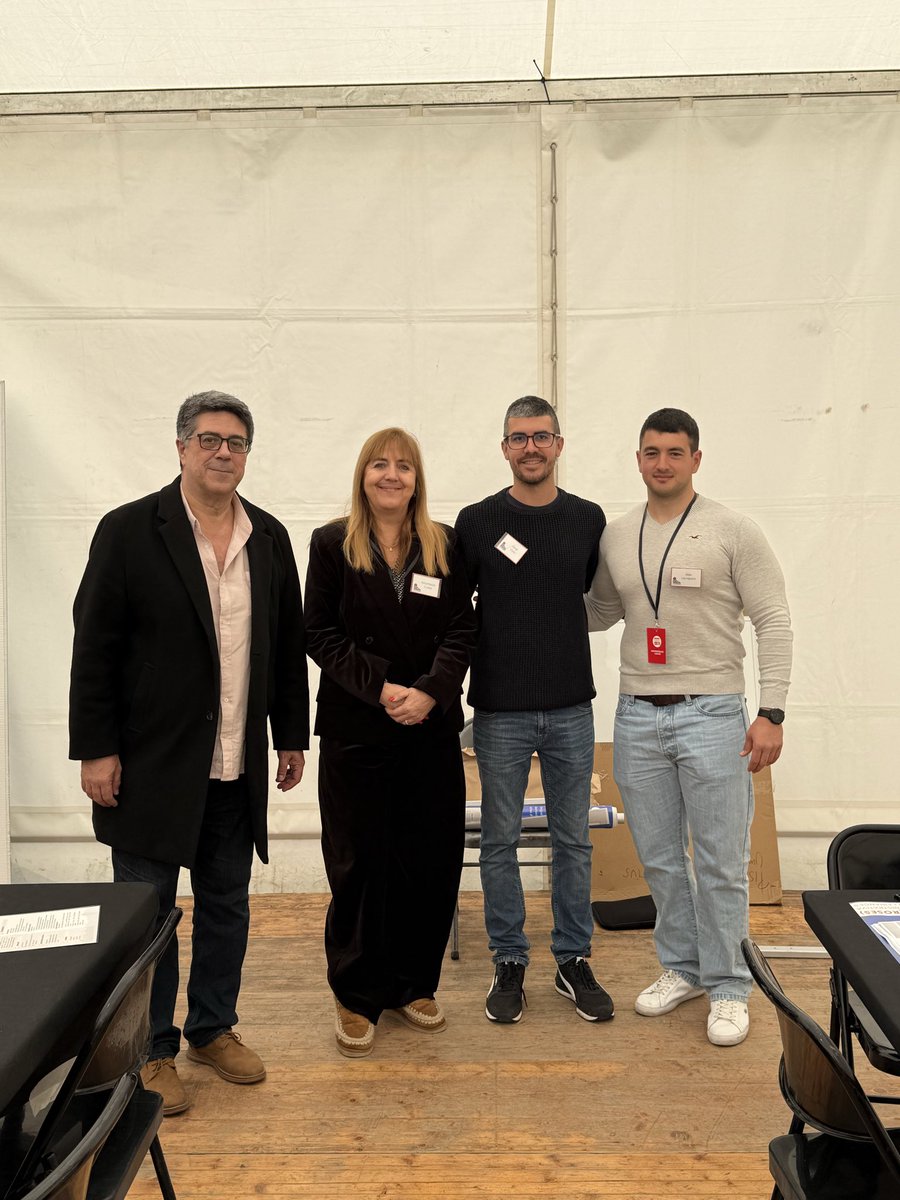 AdmNorfeuRoses tweet media