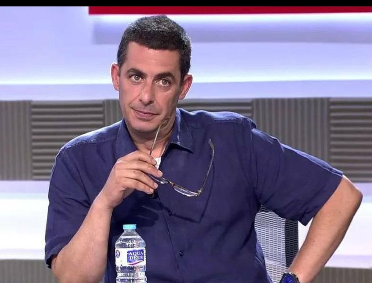 <a href="/SarahPerezSanta/">Sarah Santaolalla. ♀</a> El domador de imbeciles