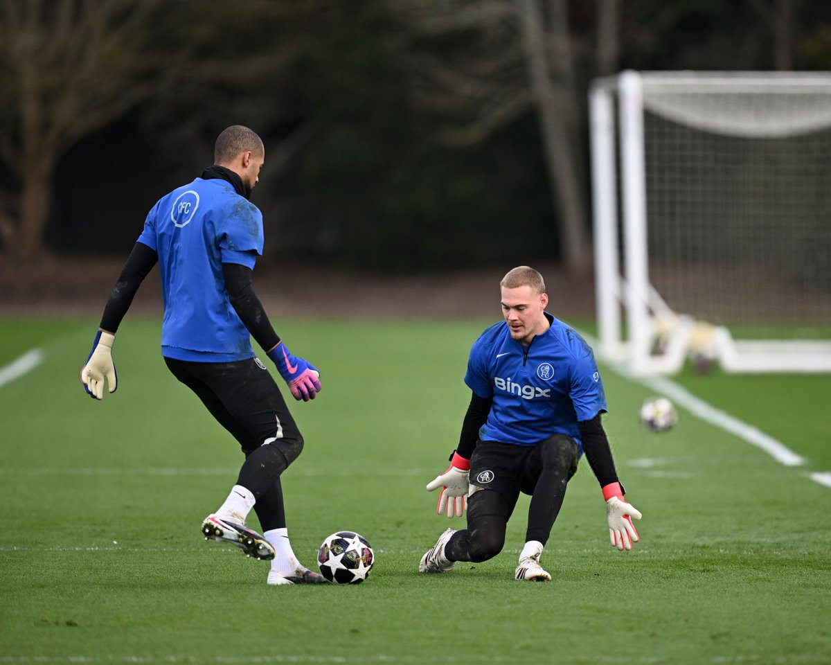 CFC WORLD tweet media