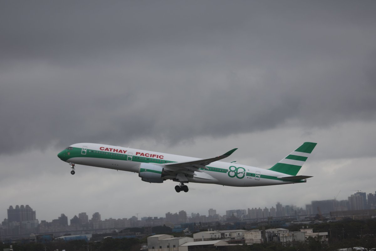 Tobias_Gudat's tweet image. #A350 #Cathay #Pacific B-LRJ