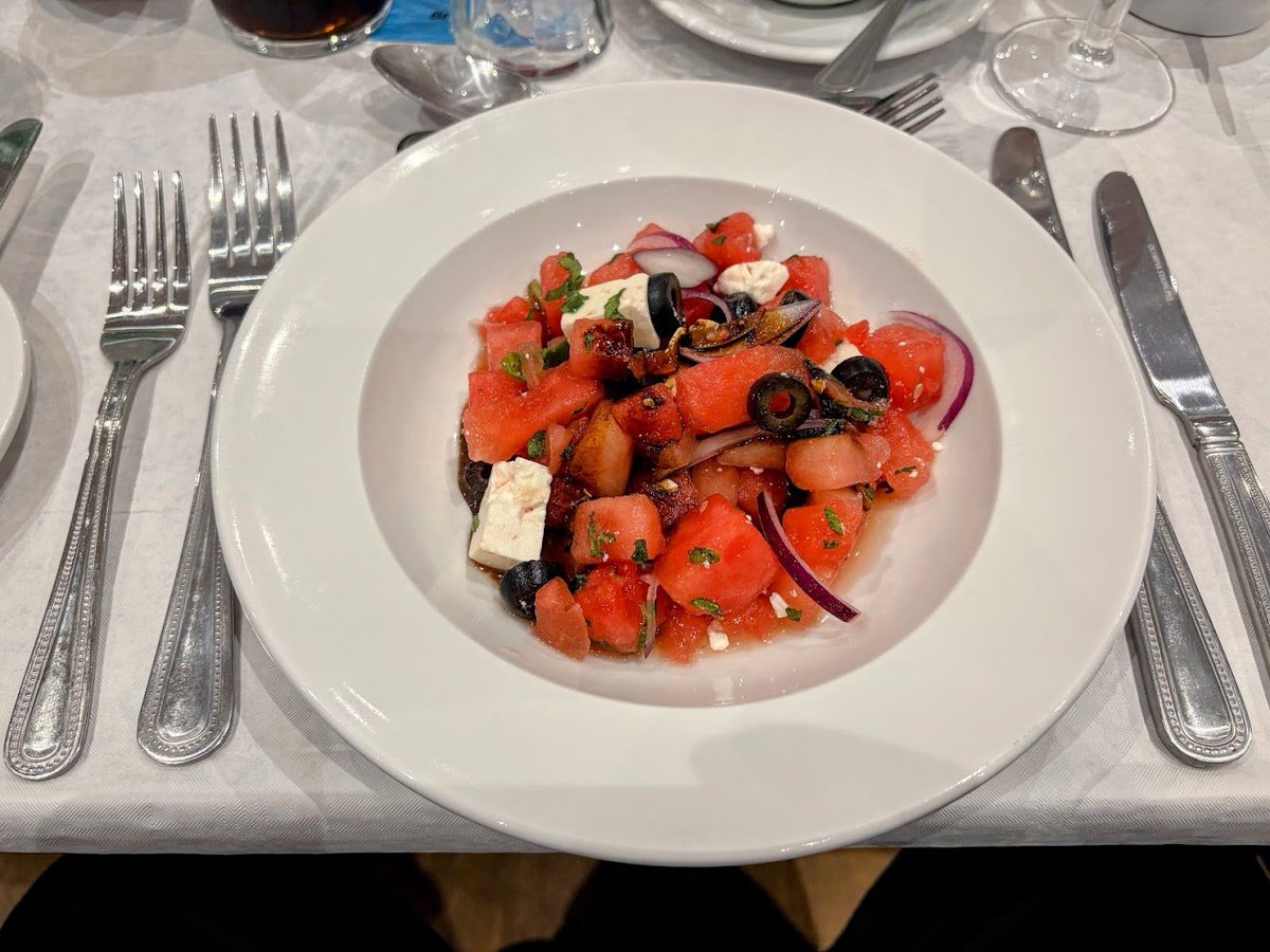 thecraftbloke's tweet image. The 2nd Degree was performed close to perfection last night. The candidate nailed it! And an exquisite Festive Board afterwards, with an amazing atmosphere of camaraderie and good banter. #freemasonry #brotherhood