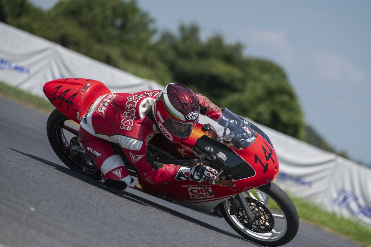 サーキットボンバー tweet media