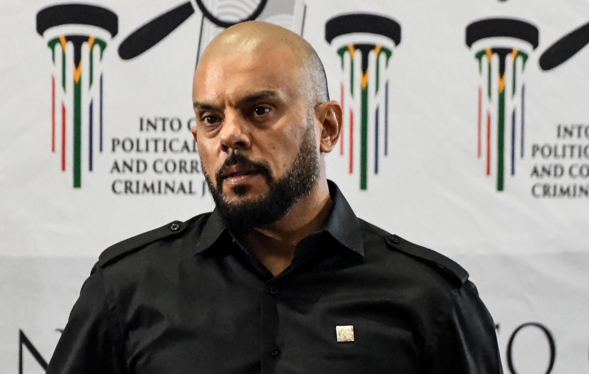 VictorWatt14's tweet photo. "Struggle accounting 101"
- doesn't know 2mil went out of his business
- concludes a R10m agreement with a handshake
- pays maumela from his own pocket in the promise that cat will refund him
- pays mogotsi foundation without knowing the parties involved 
#MadlangaCommission https://t.co/YpClxVoDm3