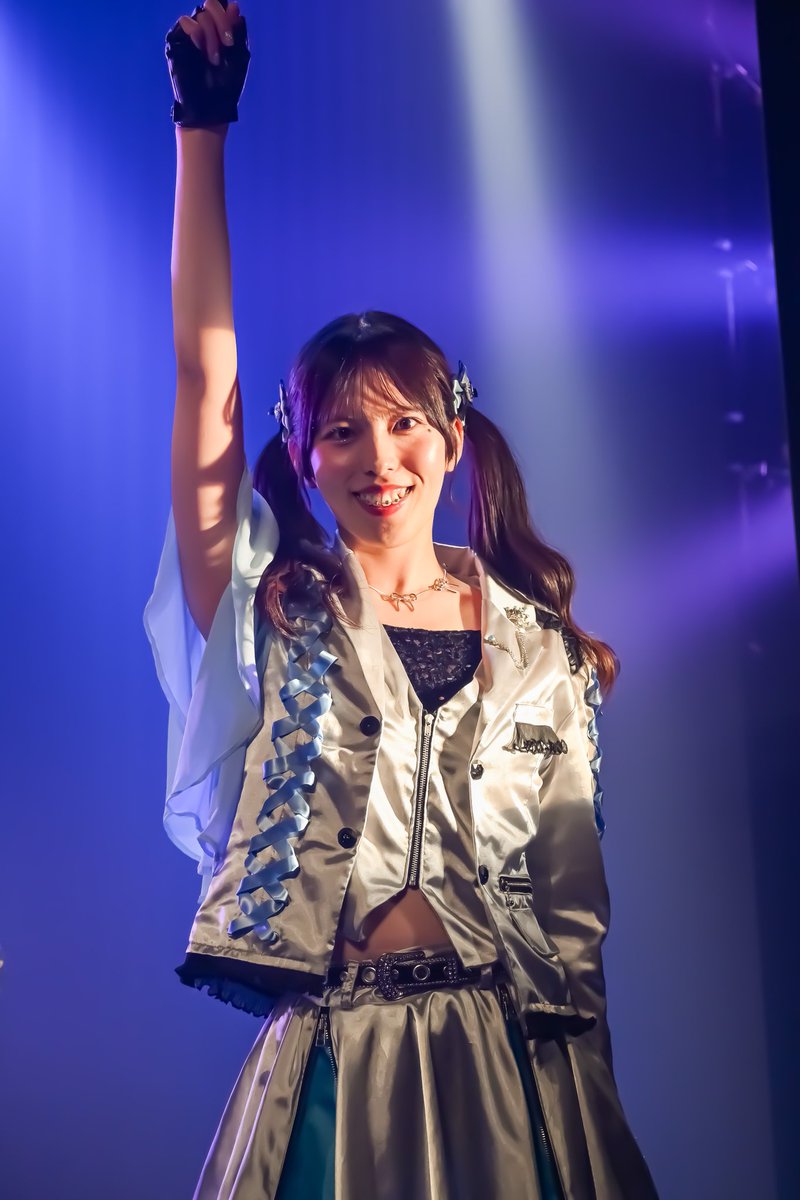 xxkeytyxx655321's tweet photo. #NearfuturecodeⅢ
CANDYS きみえ
その2
人の笑顔も撮ってて楽しいけど
凄い真剣な顔もいいですよね
なかなか撮れない
ライブ写真撮ってみたいものですね
#きみえ
#札幌CANDYS
#CANDYS
#札幌ミュージック&ダンス放送専門学校
#SSM https://t.co/MvyJY07Ilq
