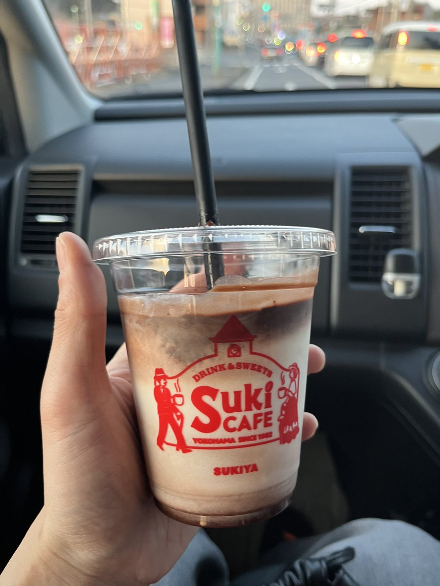 TravisBarker tweet media