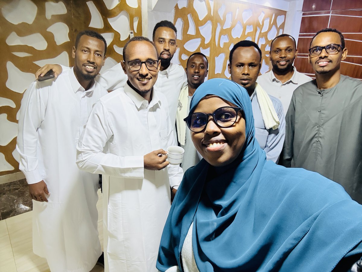 SomJapanAlumni's tweet photo. Som-Japan 🇯🇵🇸🇴 Alumni Network held its 2nd annual Iftar, bringing together alumni who studied in Japan through MEXT, JICA, and the Joint Japan/World Bank Scholarship Program.
A meaningful evening of reunion, reflection, and stronger diplomatic ties between Somalia and Japan. https://t.co/tNLaZ0u92v