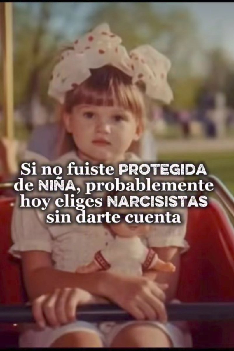 Pokerface653's tweet photo. Y subio 🎪 #TEMU @paumtzurita vendiendo a s lacaya y 🎉 el 🎂🤣y obvio el d l #PATRONAMAYOR #TERESITA pero vamos q l #FELICIDAD d @macabeso s ve a KMS 🤭 Q no s note q todo esta libreteado y después al asado con los 🐒👅 👢 d @carodarman @soyfranbass y demás #ARRIBISTAS 🤣 🧟♂️🤡 https://t.co/oDwpGqTAd4