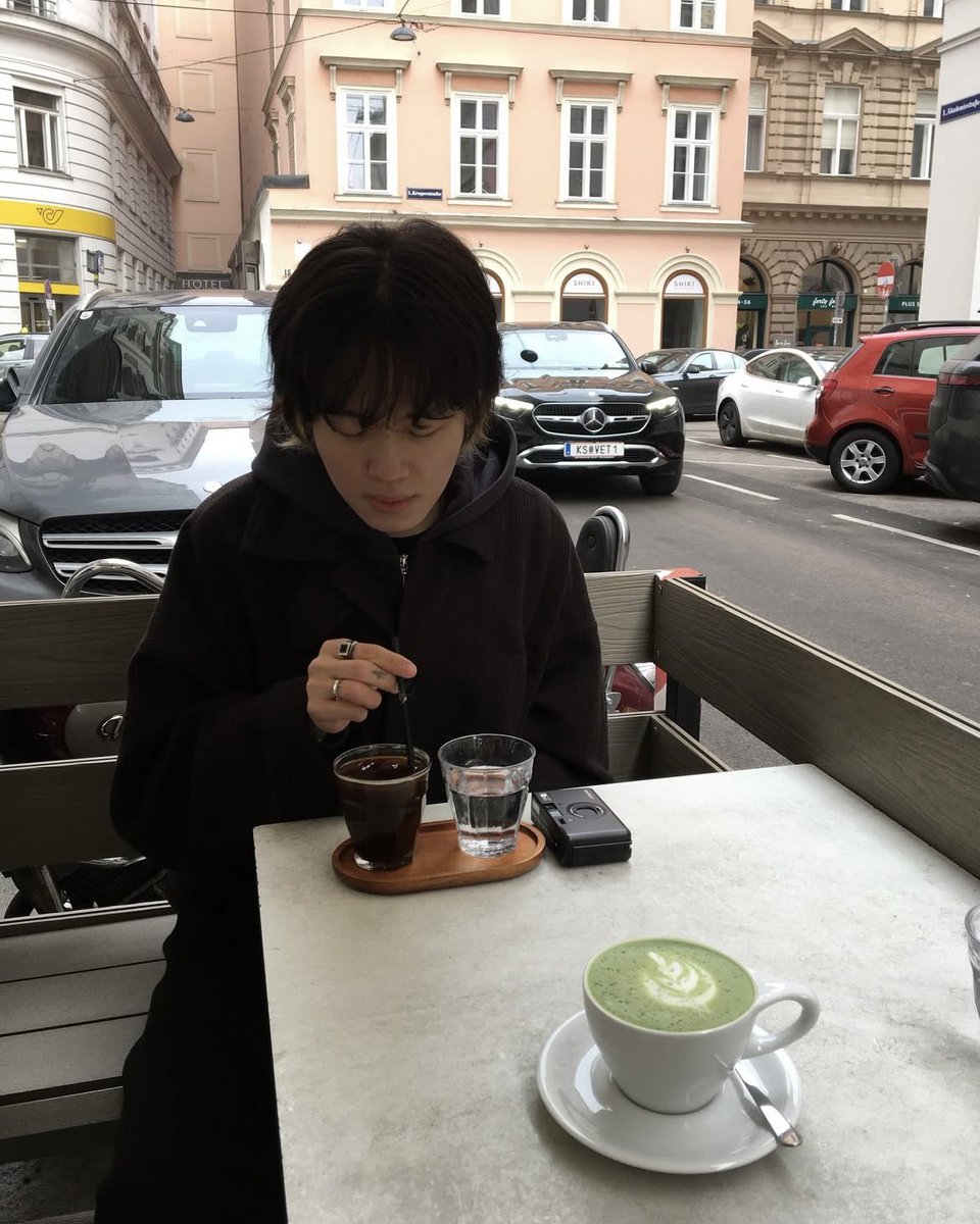 파람지 tweet media