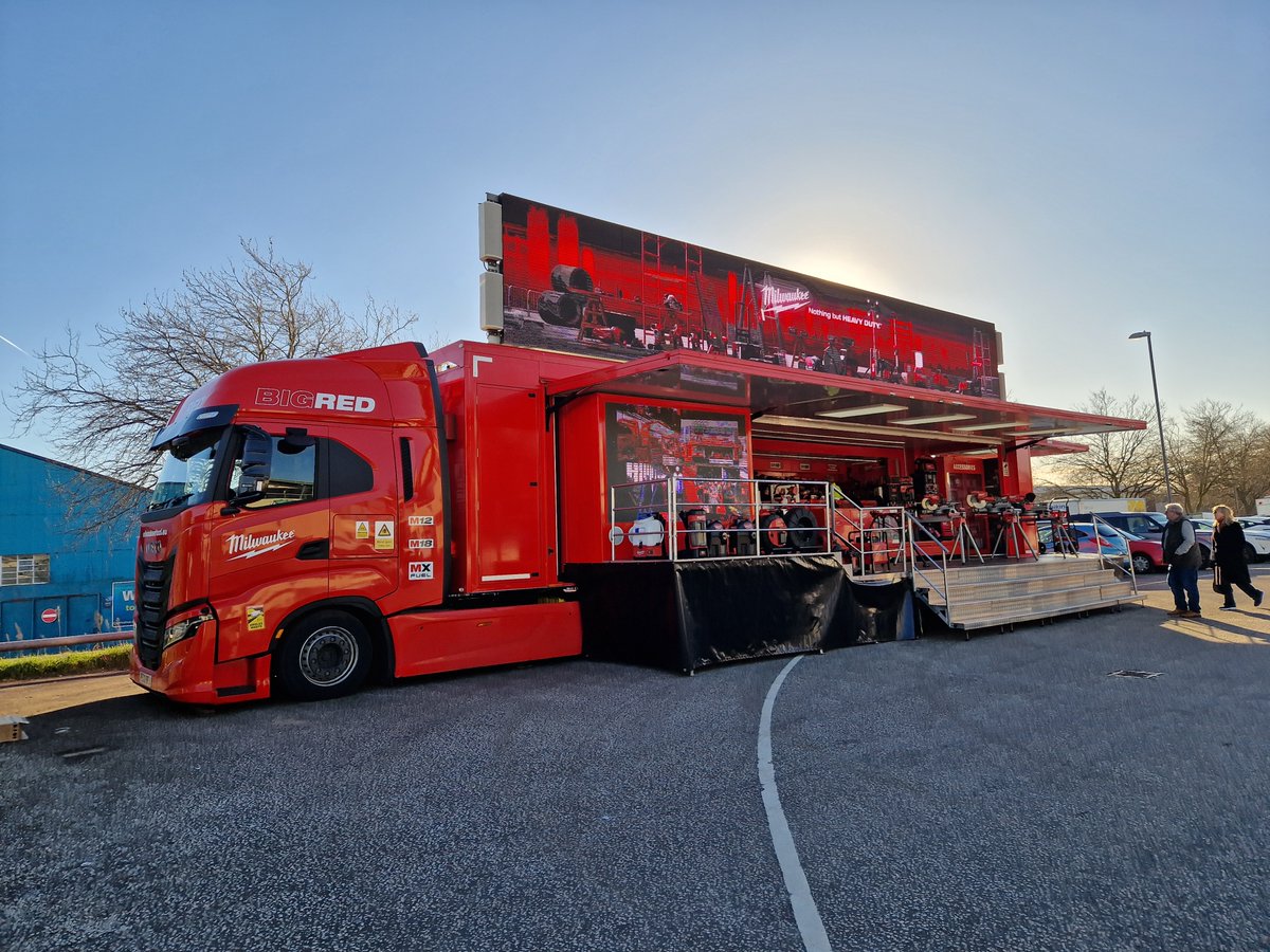 protradeuk's tweet image. Milwaukee Truck Tour returns to our Derby Depot this Friday 13th March 8am to 3pm.

🎁FREE PACKOUT CUP - First 50 Milwaukee Customers
🔨 LATEST PRODUCTS
💸 EXCLUSIVE DEALS
🍔 FREE FOOD &amp;amp; DRINK

For more information visit the link below:
protrade.co.uk/milwaukee-even…

#milwaukee #tools