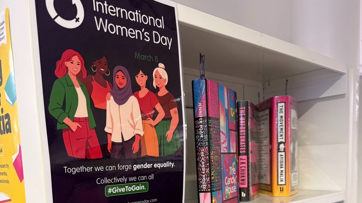 Salford Community Libraries tweet media