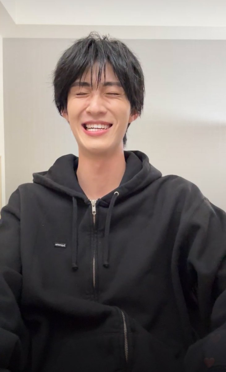 ほんましゅんちゃんが笑顔でいてくれるだけで幸せや🥺❤️ しゅん