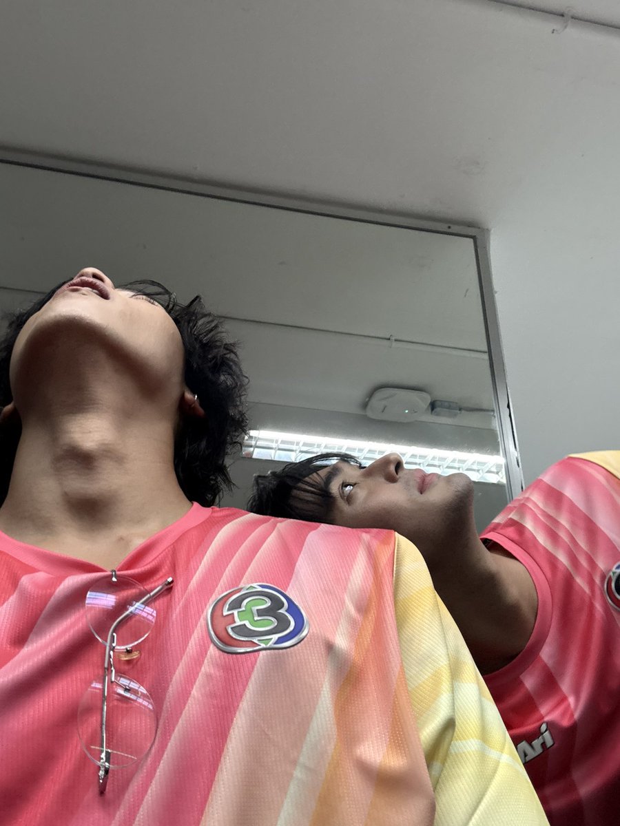 Fluke_pongsapat tweet media