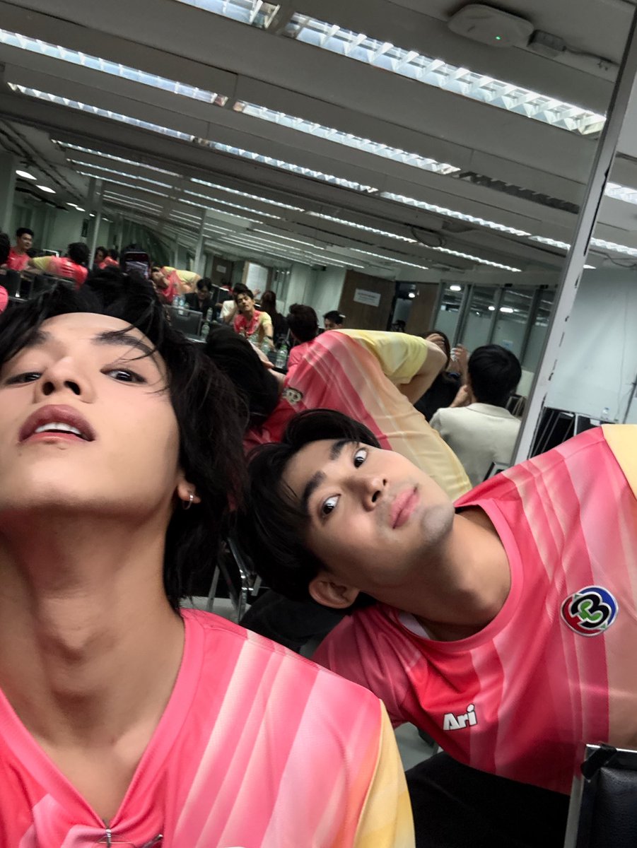 Fluke_pongsapat tweet media