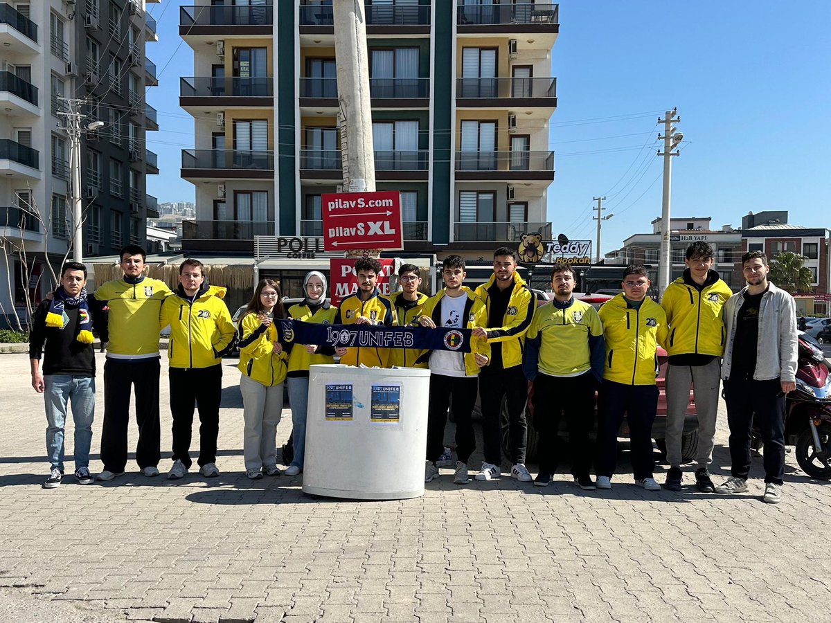 UFBikc's tweet photo. 1907 ÜNİFEB İzmir Kâtip Çelebi Üniversitesi örgütlenmesi olarak Çanakkale Ziyaretimiz için stant çalışmalarımız okulumuzun arka çıkışında broşür dağıtımı ile devam etmektedir. Tüm arkadaşlarımızı bekleriz.
#1907ÜNİFEBÇanakkalede https://t.co/RZ4PCY8PQv