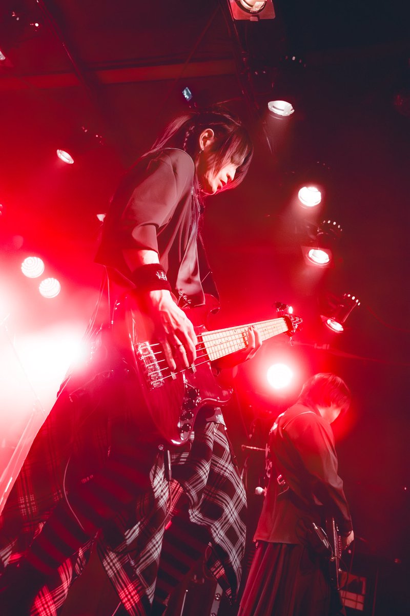 ᵘᵏᵃ tweet media