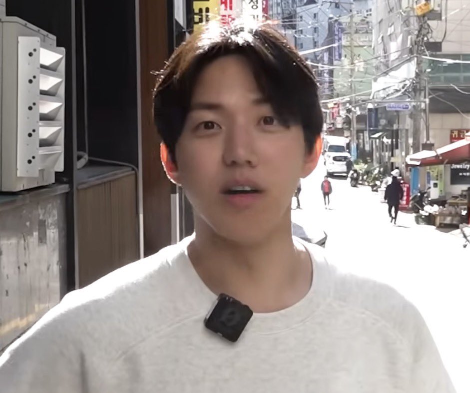 데깅이 tweet media