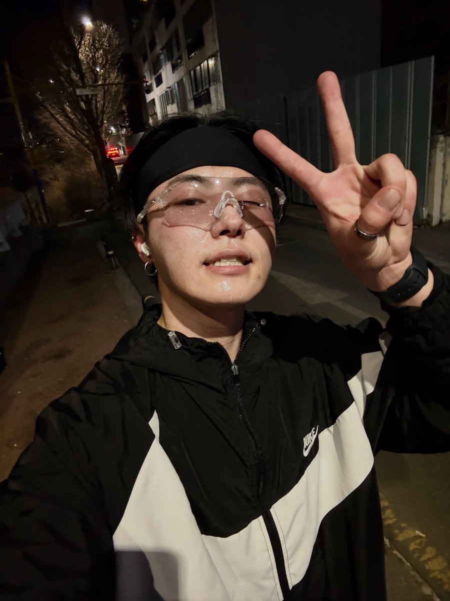 유KWON. tweet media