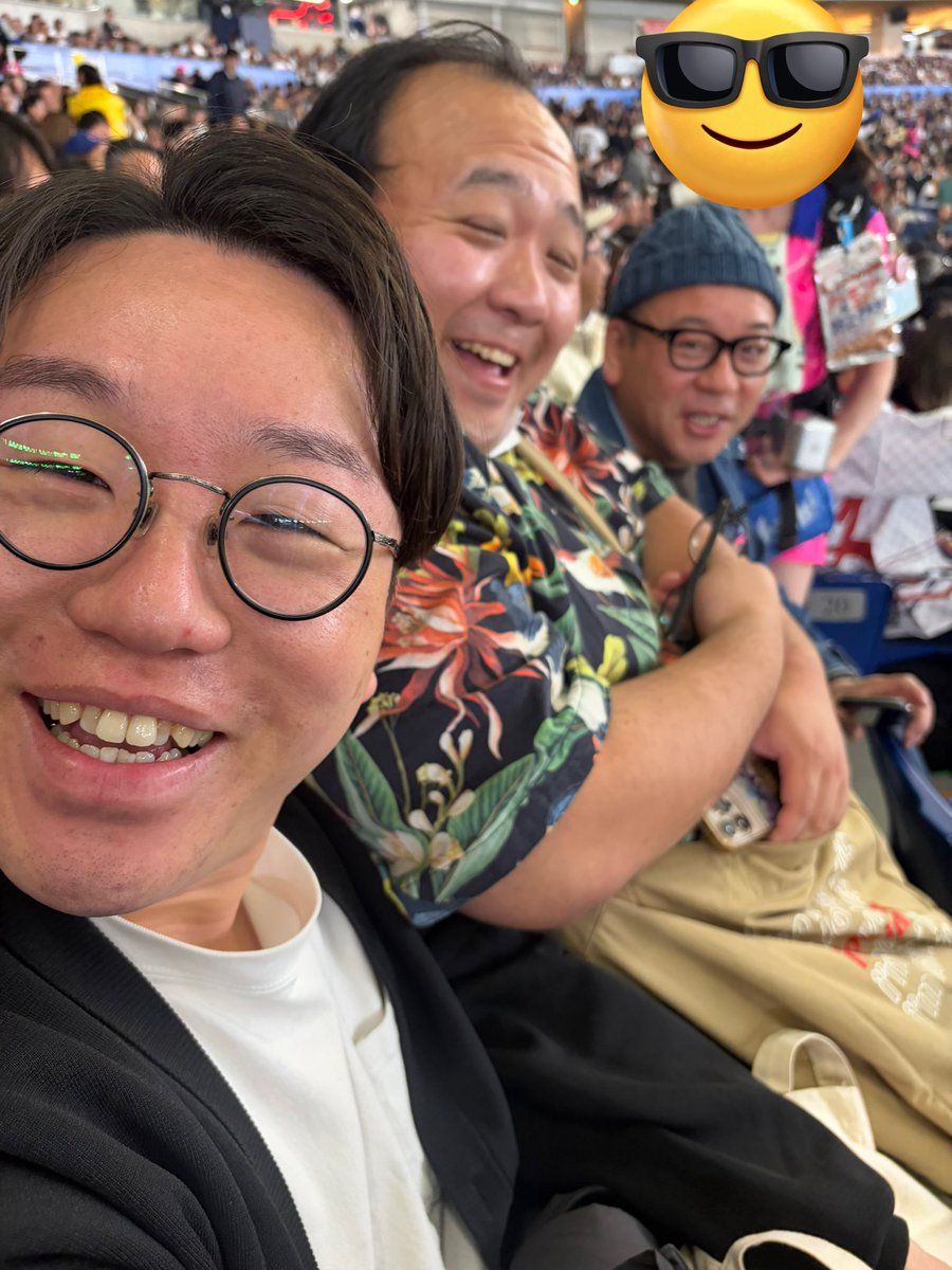 3b2kkmx's tweet image. すごい投手戦！！
ママタルトと西村さんもニッコリ‼️

#ネトフリWBC2026
#MAKEDRAMA 
#Netflix 
#WBC最強応援団