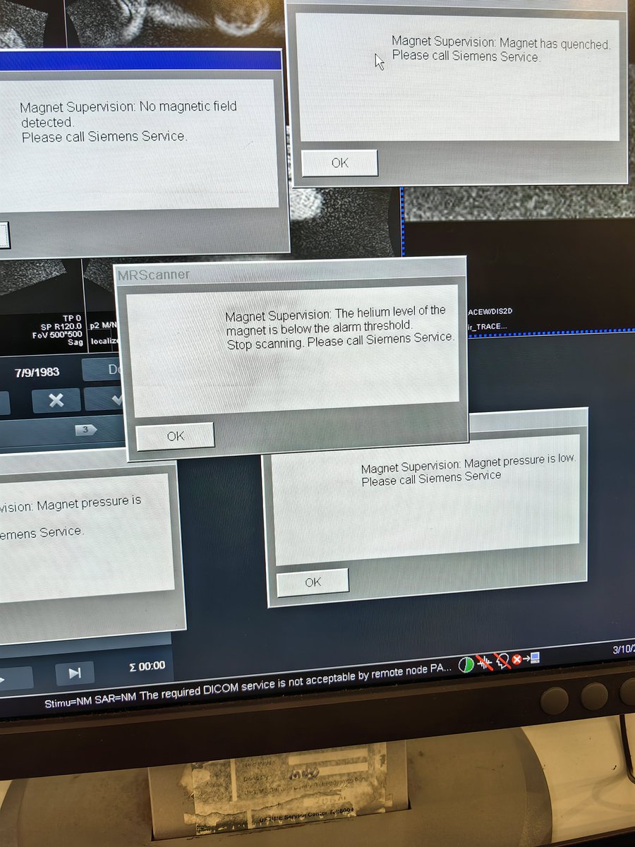 المُعلا☢🎓 tweet media